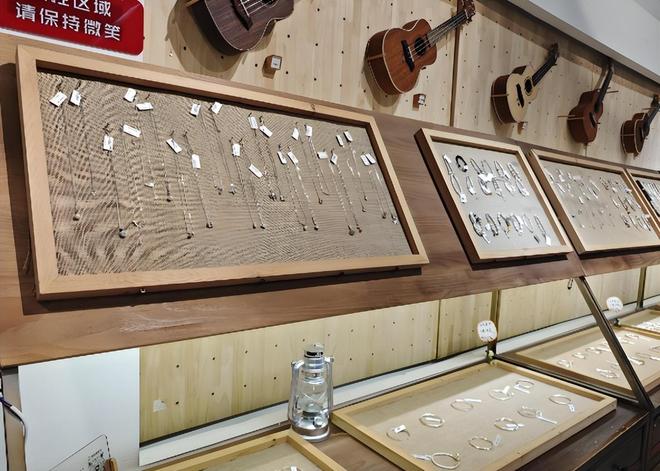 假率超过75%很多人天天用孩子也爱戴开元棋牌app致癌物超标1179倍造(图19)