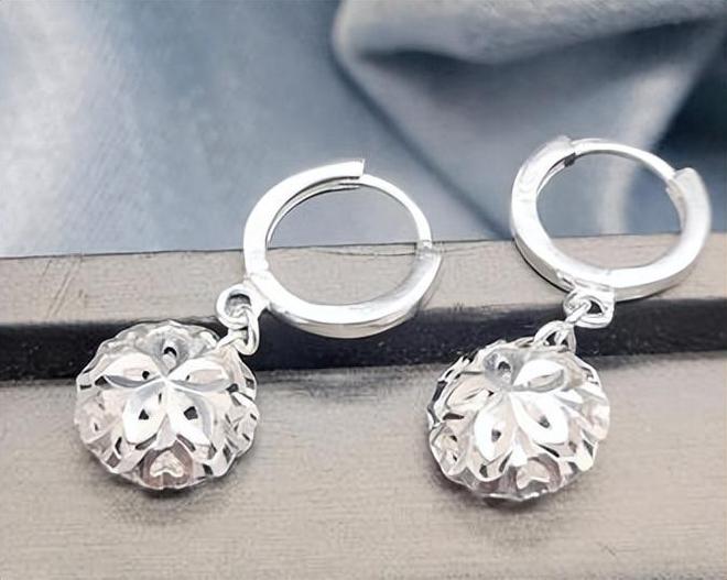 假率超过75%很多人天天用孩子也爱戴开元棋牌app致癌物超标1179倍造(图16)