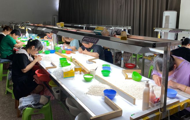 阮仕珍珠夏日专场主播佩琦大爱的珠光宝气开元棋牌app优雅不费力价格更美丽!(图13) 阮仕珍珠夏日专场主播佩琦大爱的珠光宝气开元棋牌app优雅不费力价格更美丽!(图13)